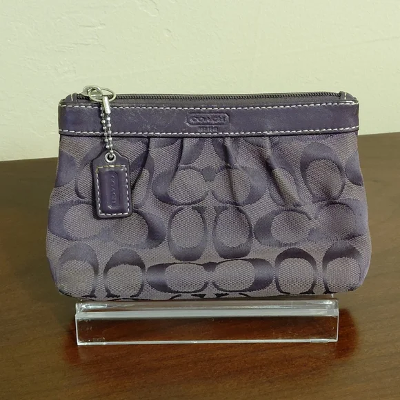 Coach Signature Pleated Zipper Pouch Purple - Picture 1 of 8
